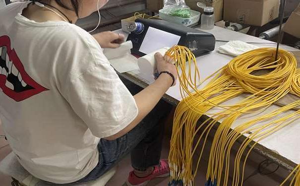 赣州市网络工程中几种常用的光纤连接器
